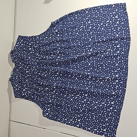 J.Crew Sleeveless button-front ruffleneck popover in navy floral Size M NWOT - Picture 12 of 16